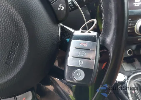 2015 Kia Soul ! from USA, damaged, VIN KNDJX3A54F7198805